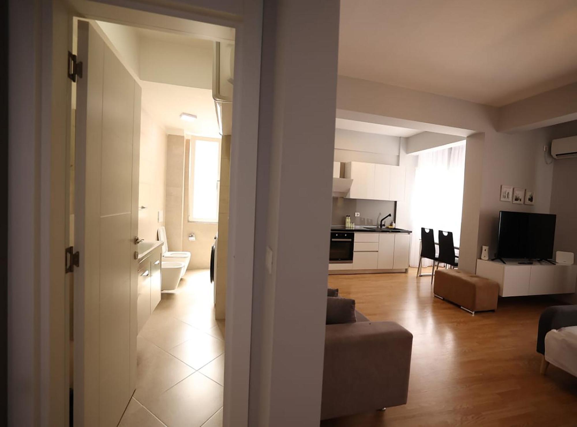 Arkle Apartment 3 Tiranë Ngoại thất bức ảnh